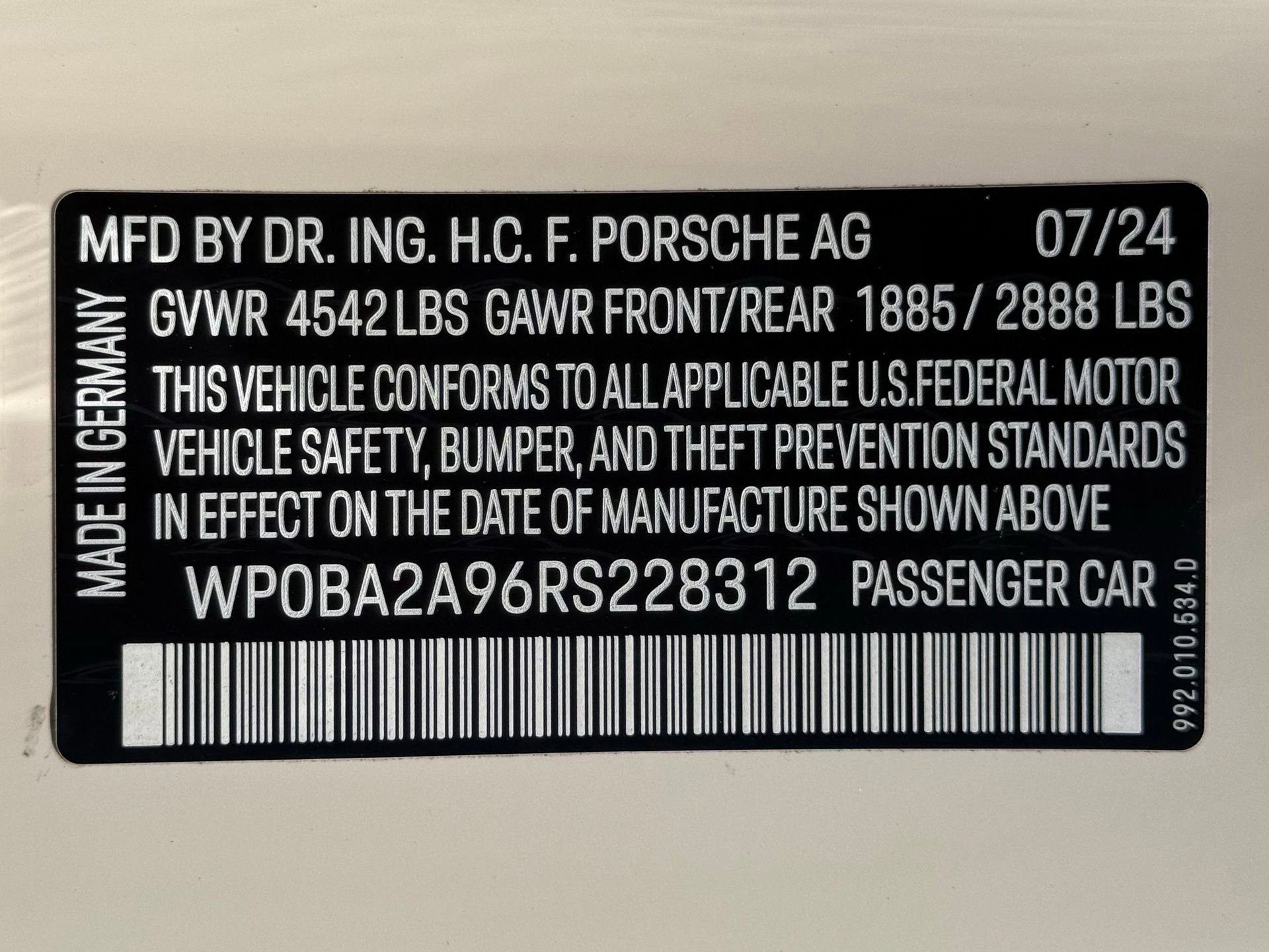 Certified 2024 Porsche 911 Targa 4 AWD/4WD image 36