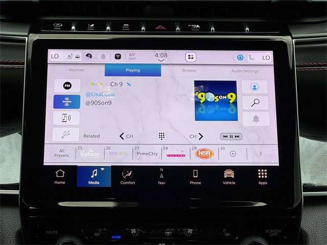 Used 2022 Jeep Grand Cherokee Trailhawk image 3