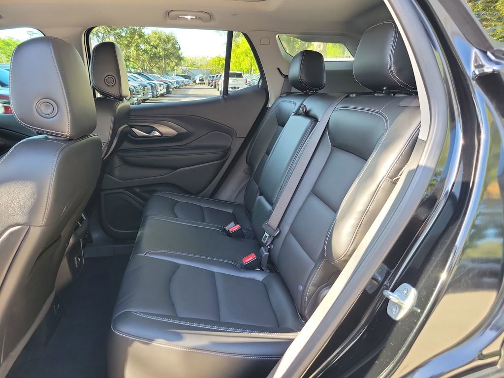 Certified 2023 GMC Terrain SLT w/ Tech Package FWD image 14
