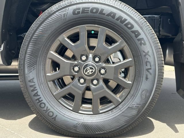 New 2026 Toyota 4Runner SR5 AWD/4WD image 10