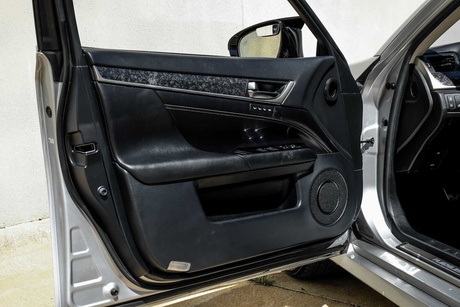 Used 2018 Lexus GS 450h image 45