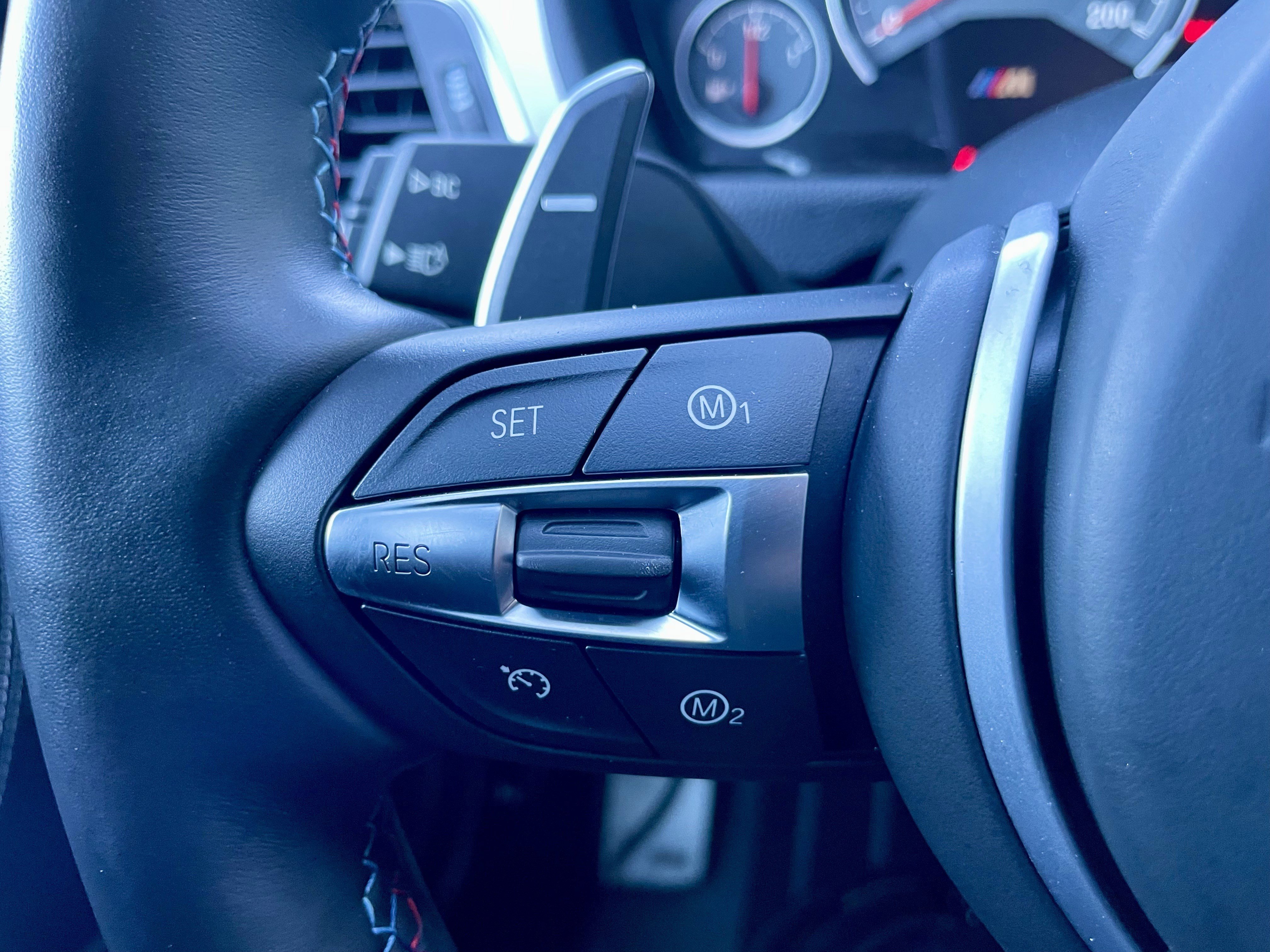 Used 2018 BMW M3 image 22