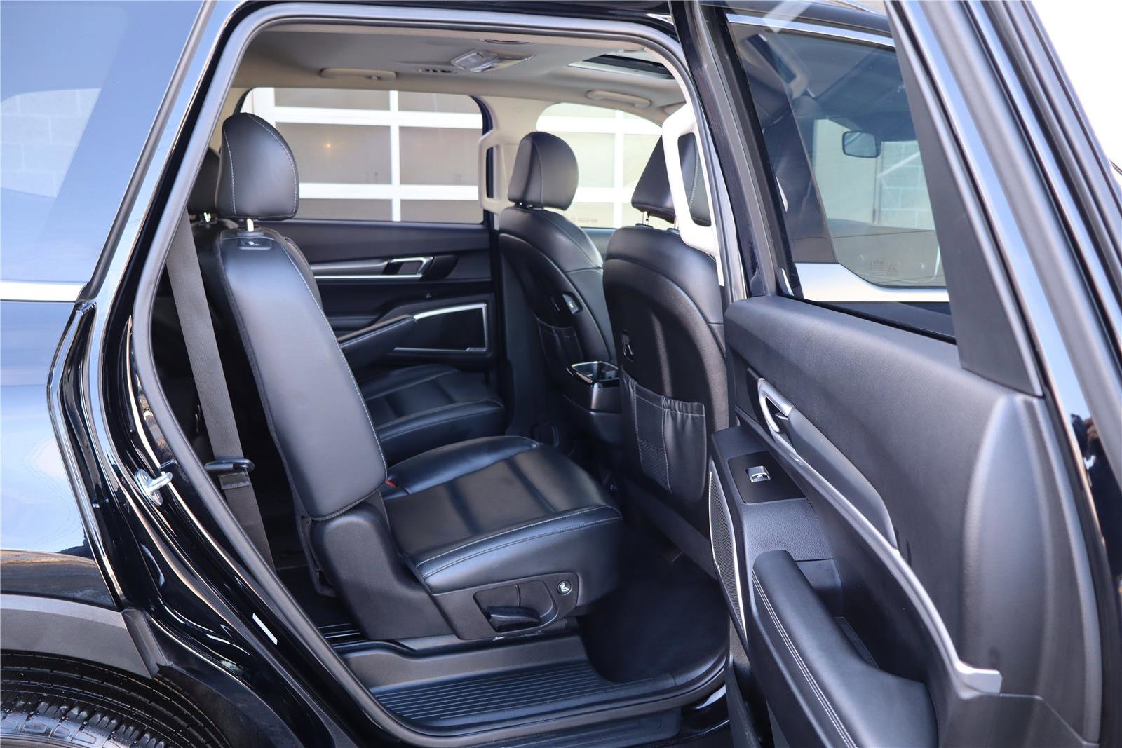 Used 2021 Kia Telluride S image 33