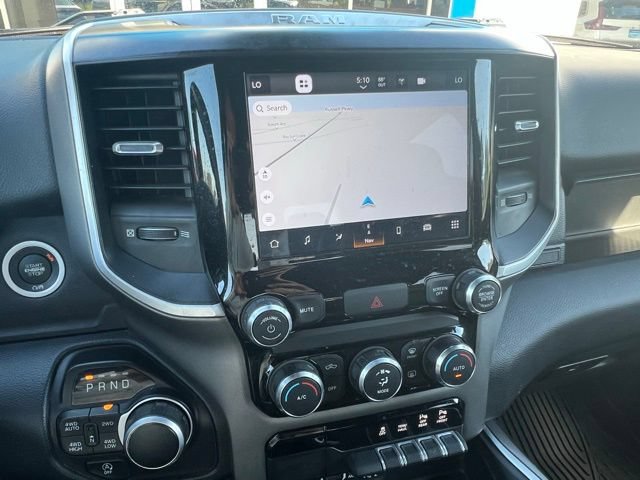 Used 2022 RAM 1500 Big Horn AWD/4WD image 12