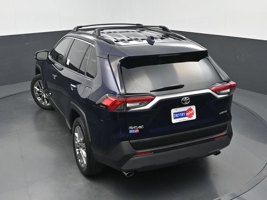 Used 2020 Toyota RAV4 Limited FWD image 34