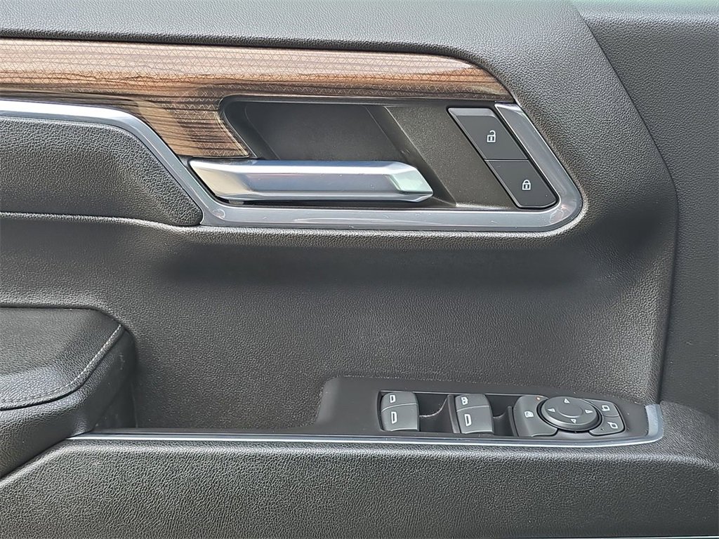 Certified 2023 Chevrolet Silverado 1500 LT image 24