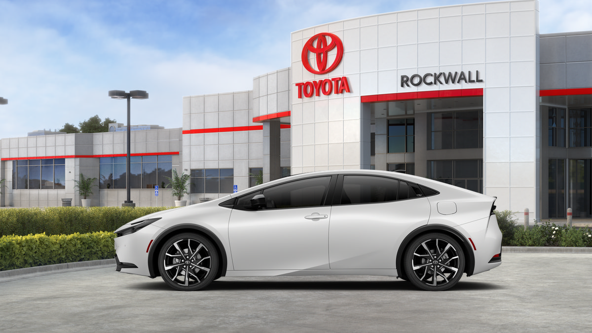 New 2027 Toyota Prius Plug-In Hybrid w/ Limited Premium Package FWD image 6