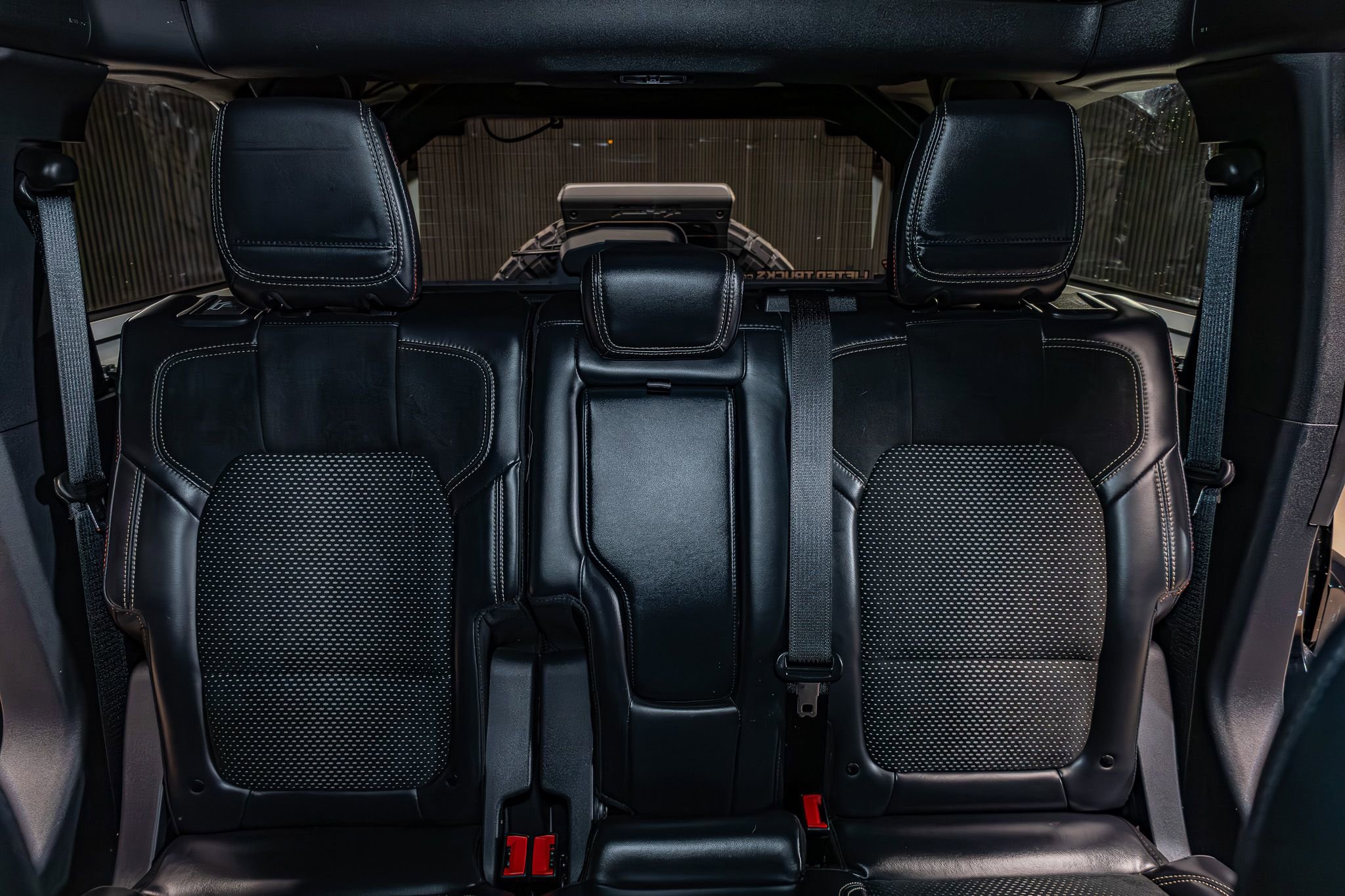 Used 2024 Ford Bronco Raptor w/ Interior Carbon Fiber Pack 6 image 23