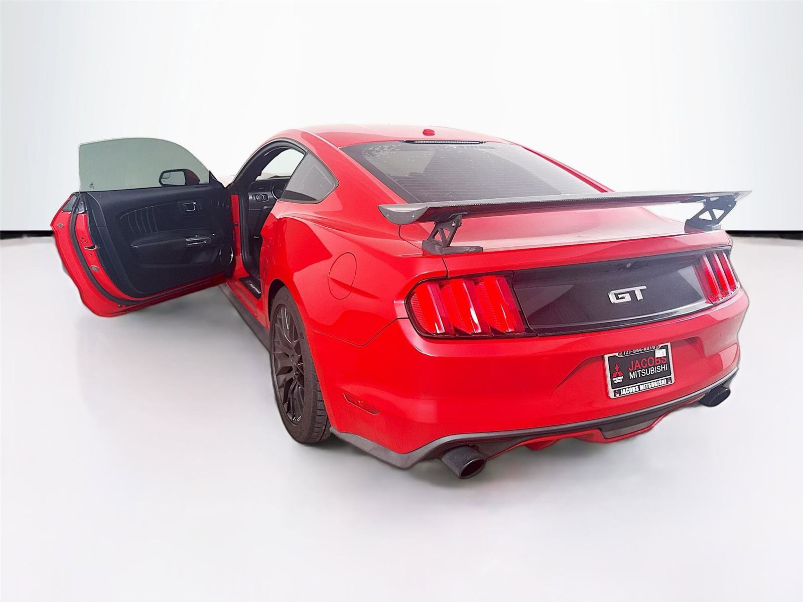 Used 2015 Ford Mustang GT Premium w/ GT Performance Package RWD image 33