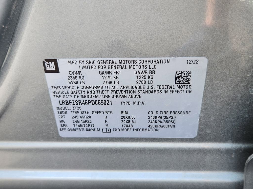 Used 2023 Buick Envision Avenir image 34