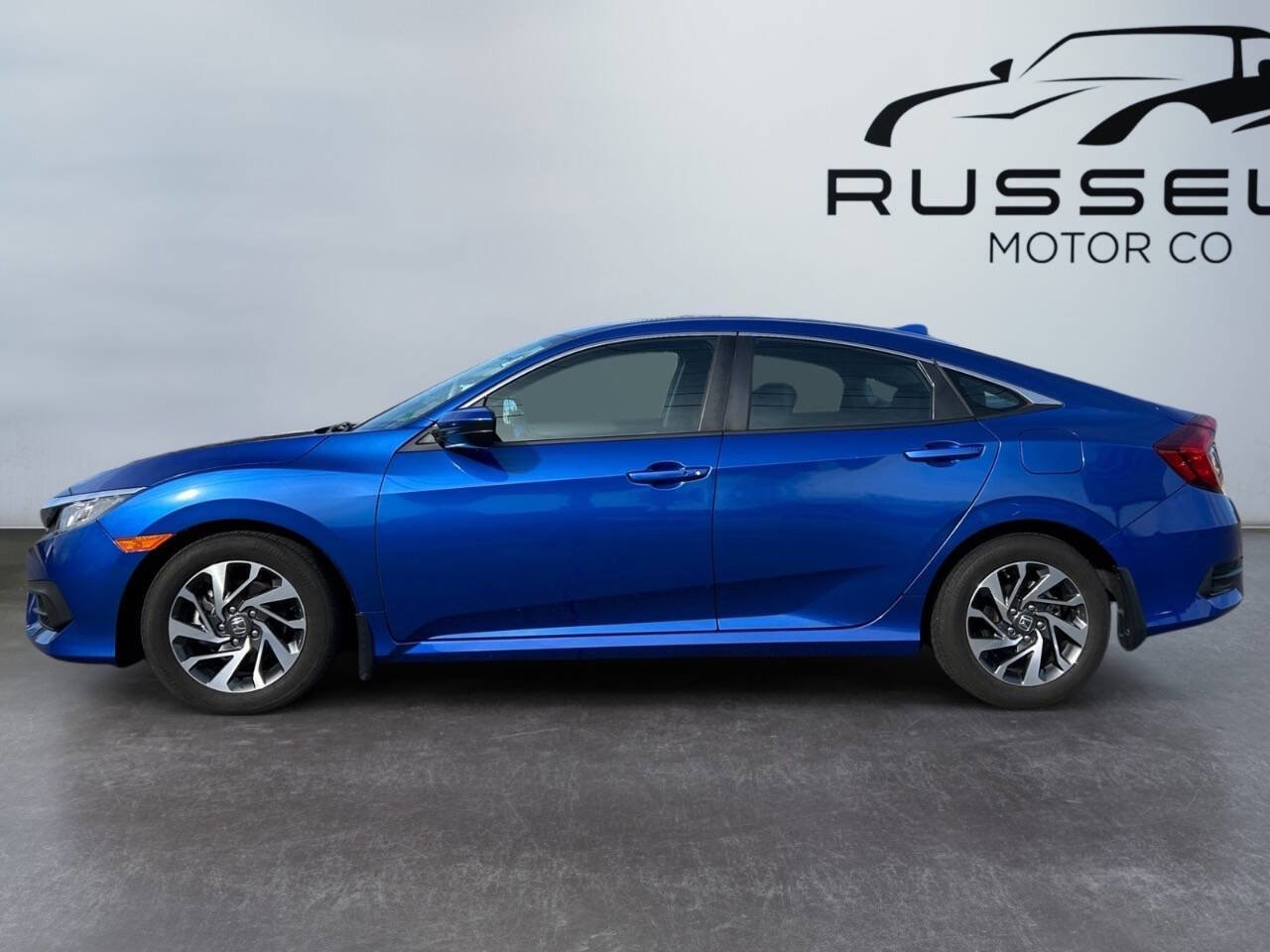 Used 2018 Honda Civic EX image 2