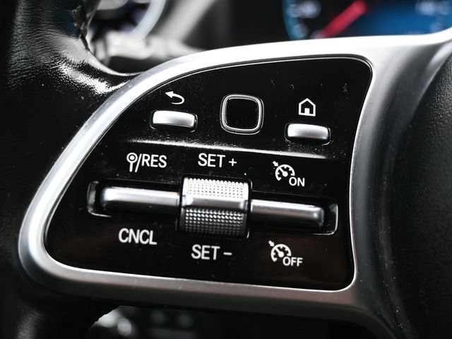 Used 2023 Mercedes-Benz GLA 250 4MATIC w/ Premium Package image 27