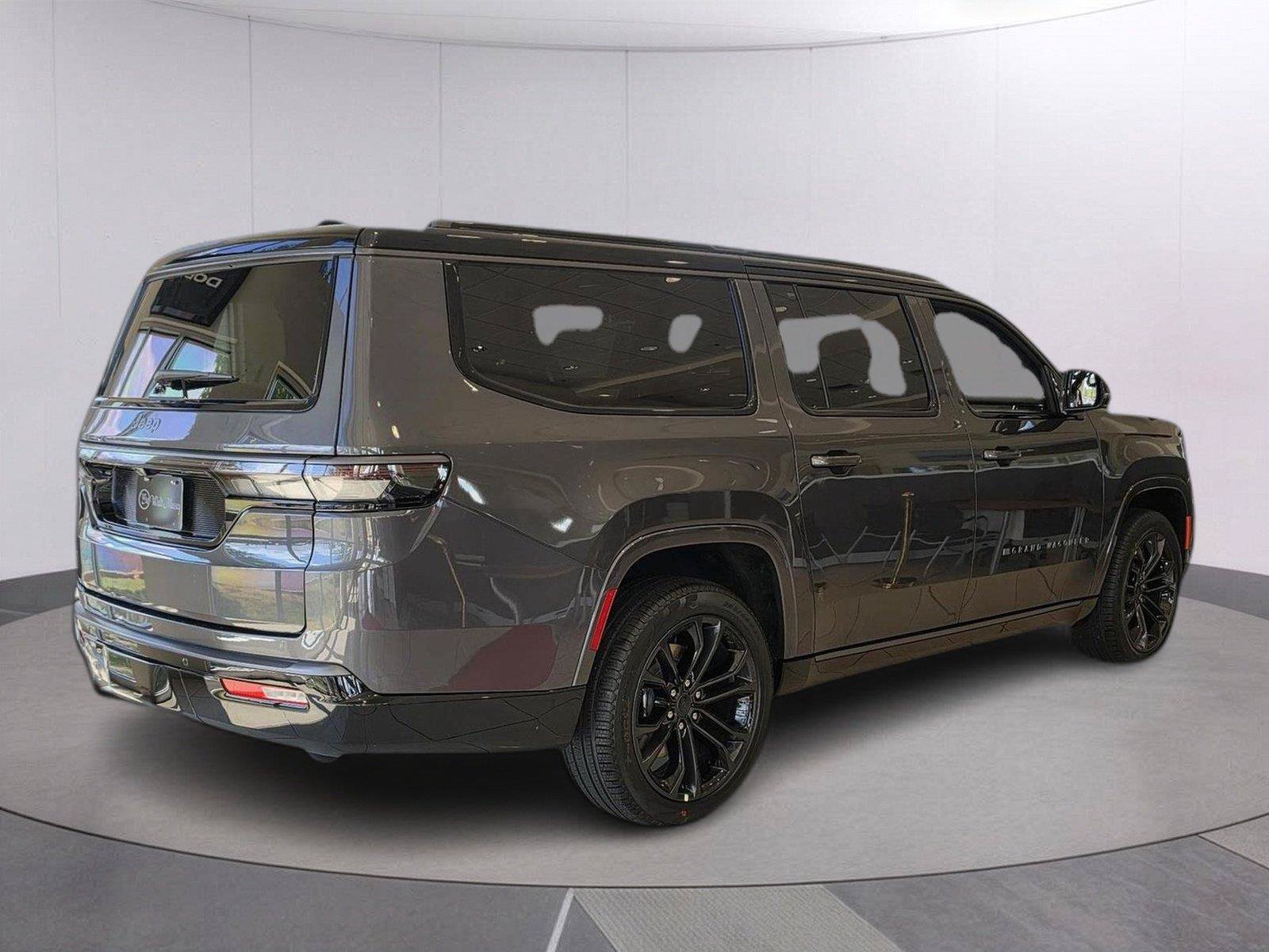 New 2026 Jeep Grand Wagoneer L Summit AWD/4WD image 4