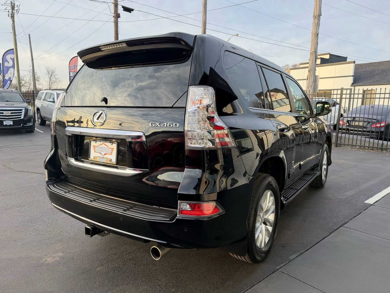 Used 2018 Lexus GX 460 Premium w/ Premium Package image 9
