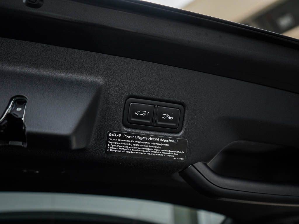 New 2027 Kia Telluride S image 9