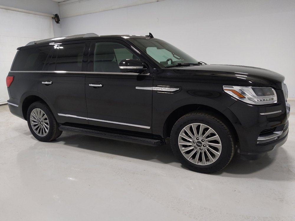 Used 2019 Lincoln Navigator Premiere image 11