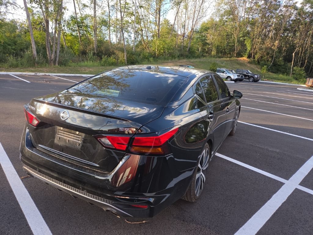 Used 2020 Nissan Altima 2.5 SR FWD image 5