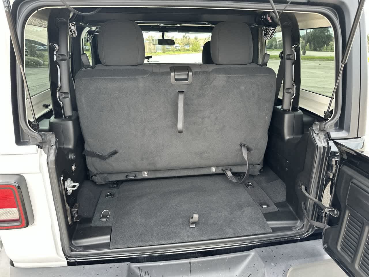 Certified 2023 Jeep Wrangler Sport AWD/4WD image 4