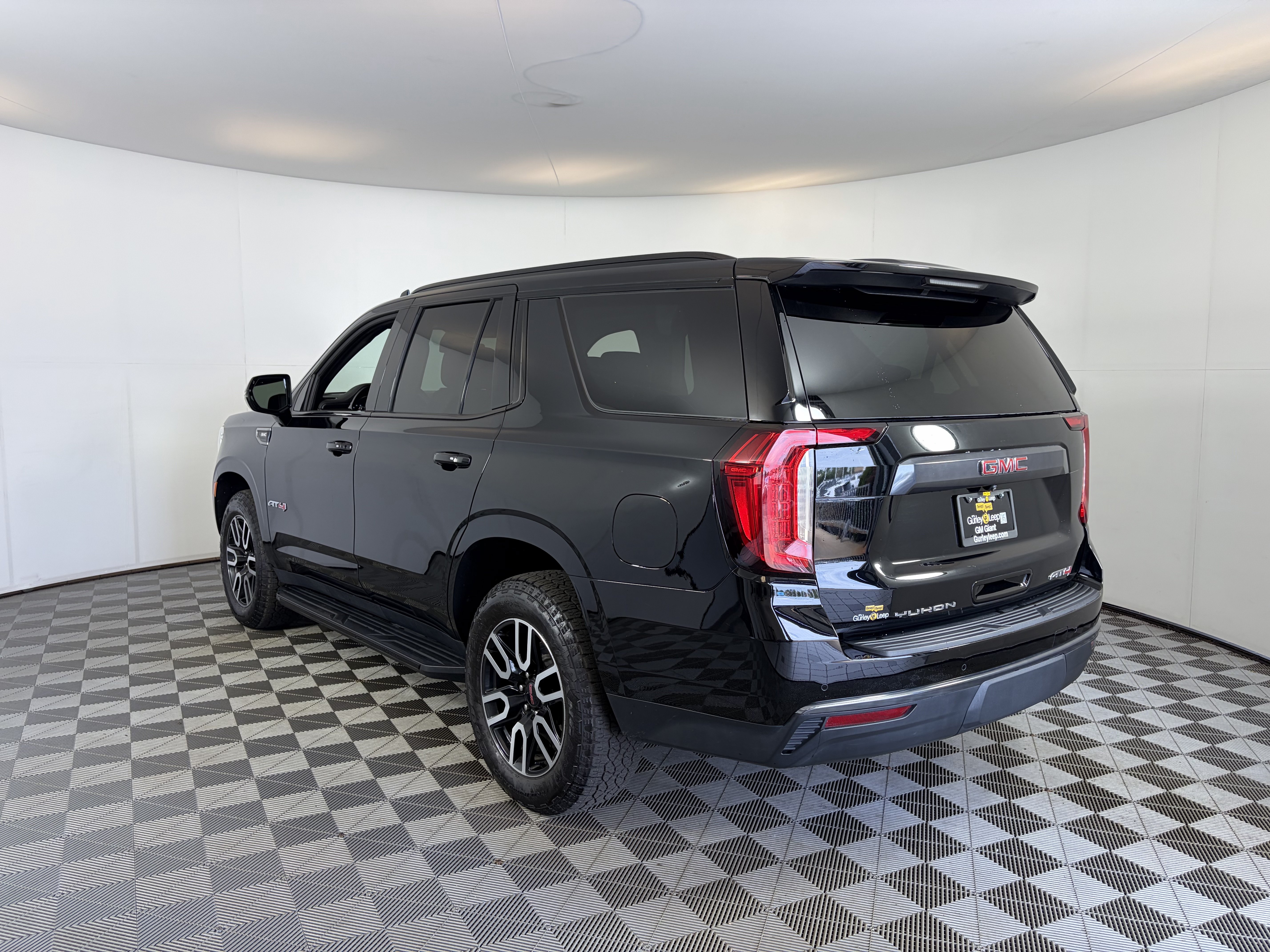 Used 2023 GMC Yukon AT4 w/ LPO, Floor Liner Package AWD/4WD image 8