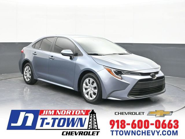 Used 2023 Toyota Corolla LE w/ Carpet Mat Package (TMS)