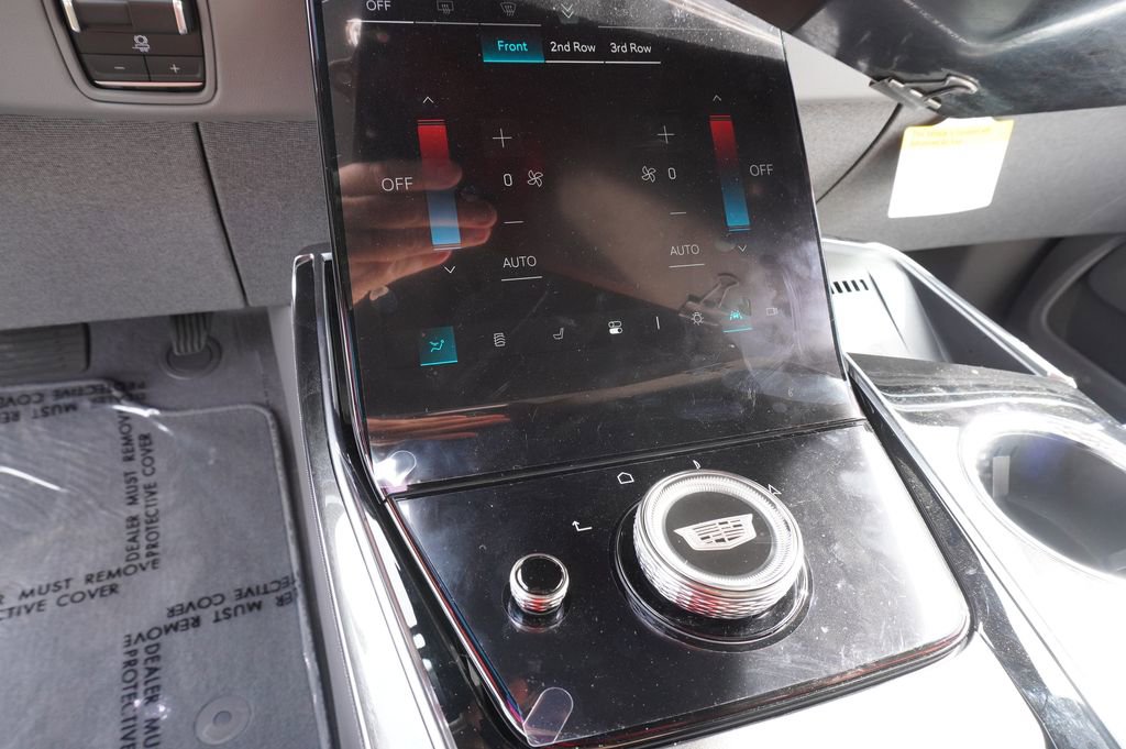 New 2026 Cadillac Escalade IQL Luxury image 18