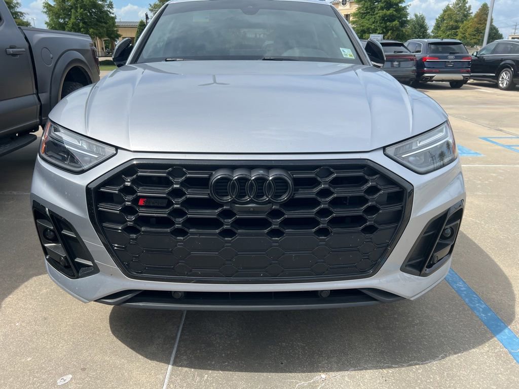 Used 2022 Audi SQ5 Premium Plus AWD/4WD image 2