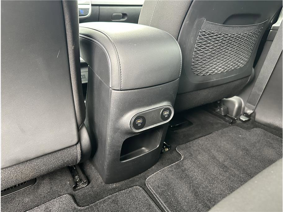Used 2024 Hyundai Ioniq 5 SEL AWD/4WD image 17