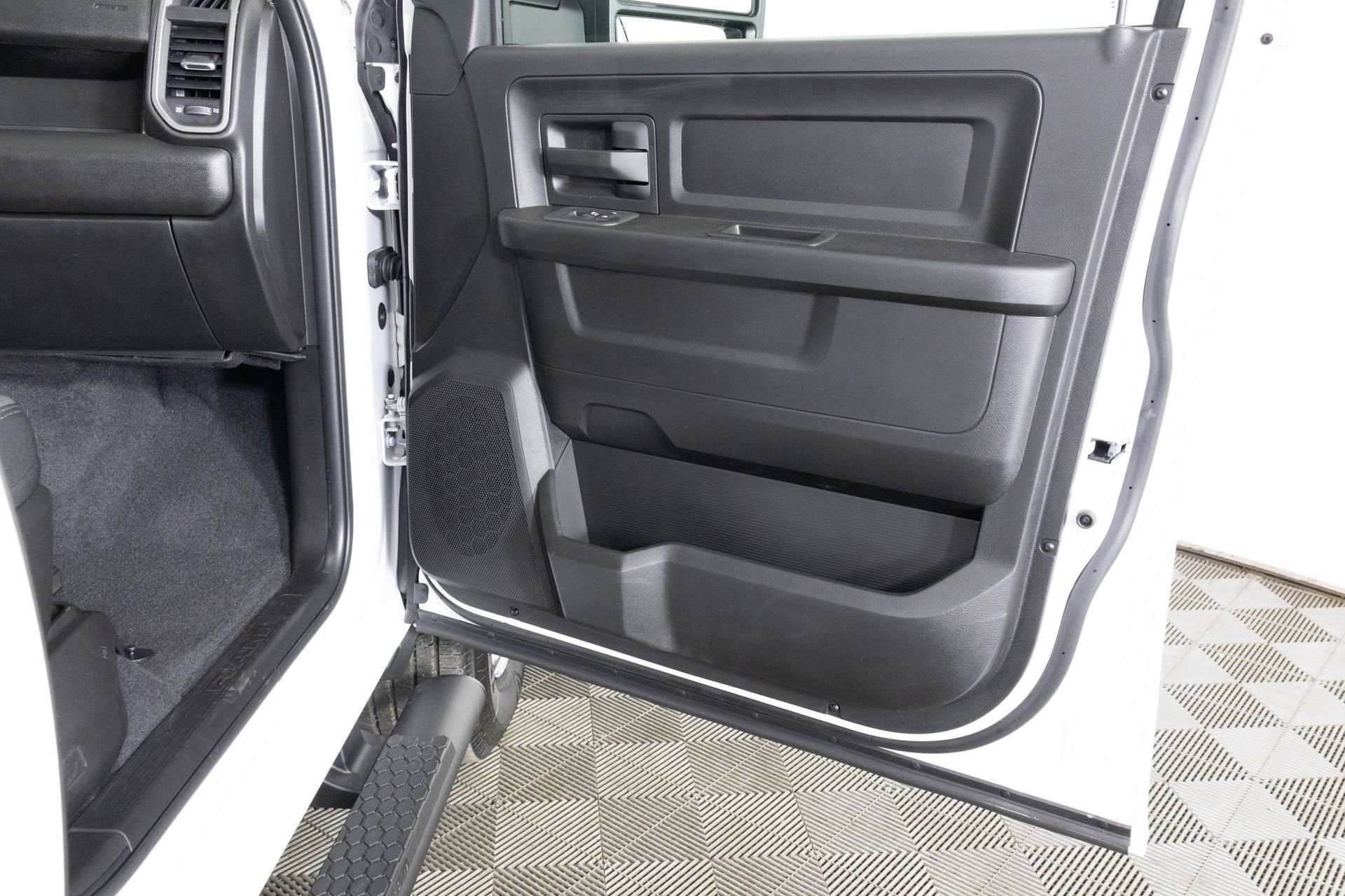 New 2026 RAM 3500 Tradesman image 32