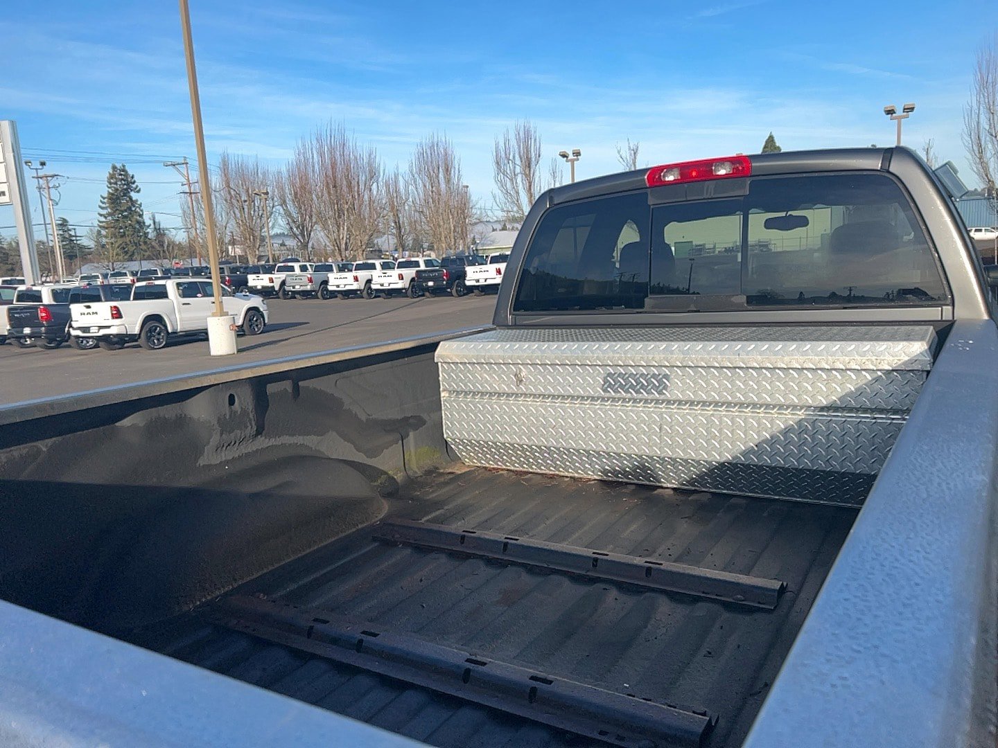 Used 2003 Dodge Ram 2500 Truck SLT image 9