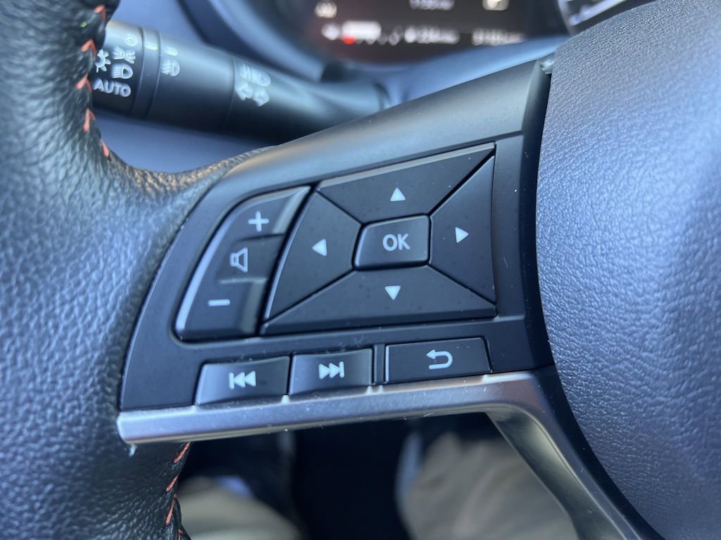 Used 2023 Nissan Kicks SR w/ SR Premium Package image 57