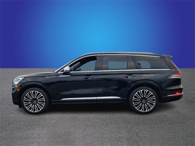 Used 2022 Lincoln Aviator Black Label w/ Class IV Trailer Tow Package image 7