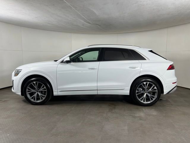 Certified 2025 Audi Q8 Premium Plus w/ Premium Plus Package AWD/4WD image 4