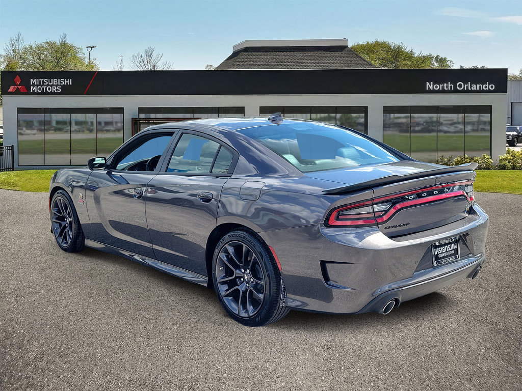 Used 2022 Dodge Charger Scat Pack w/ Plus Group RWD image 3