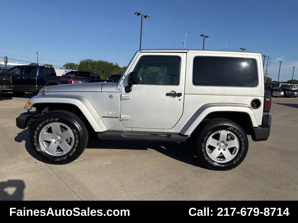 Used 2012 Jeep Wrangler Sahara w/ Dual Top Group image 8