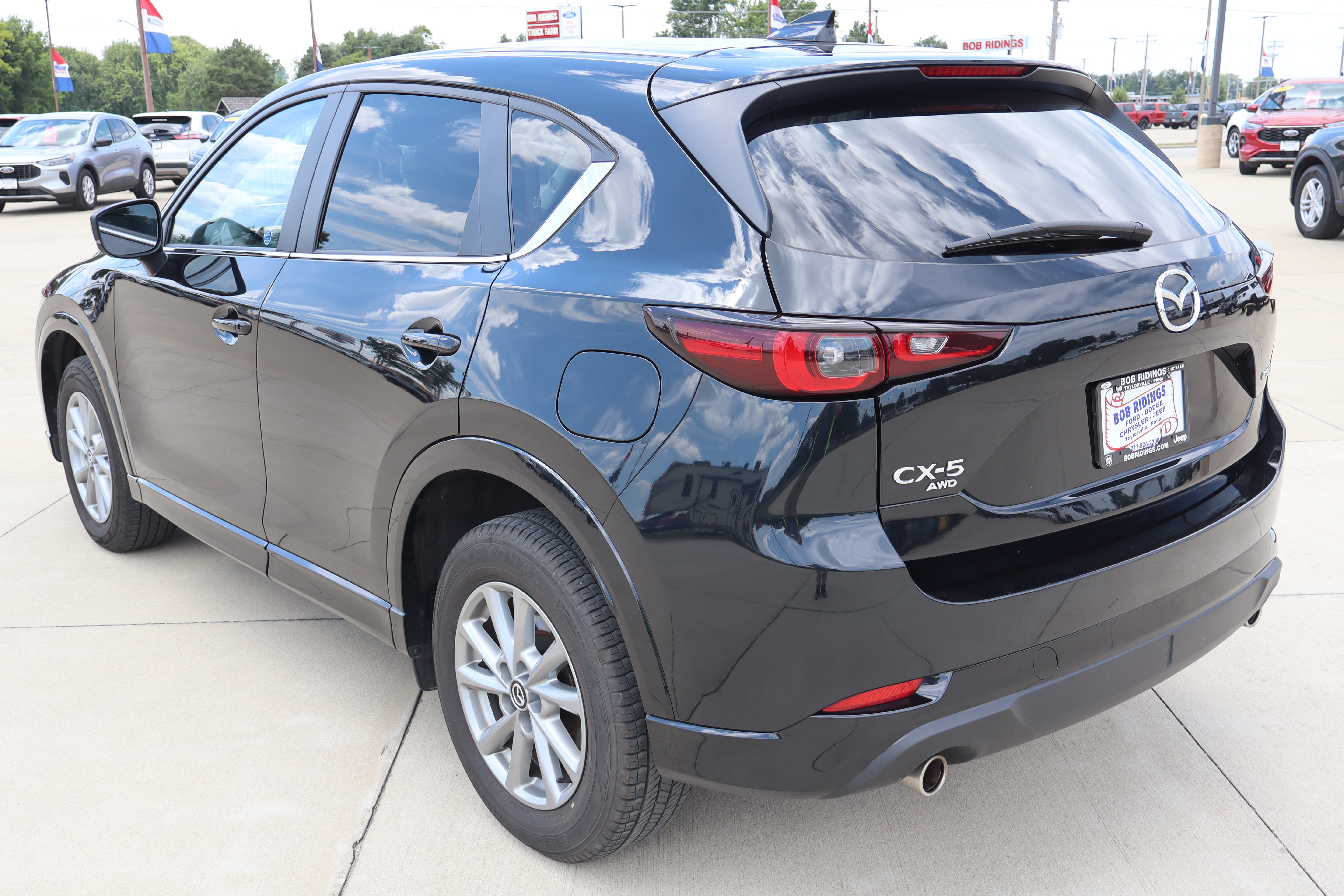 Used 2025 MAZDA CX-5 AWD 2.5 S w/ Preferred Package image 7