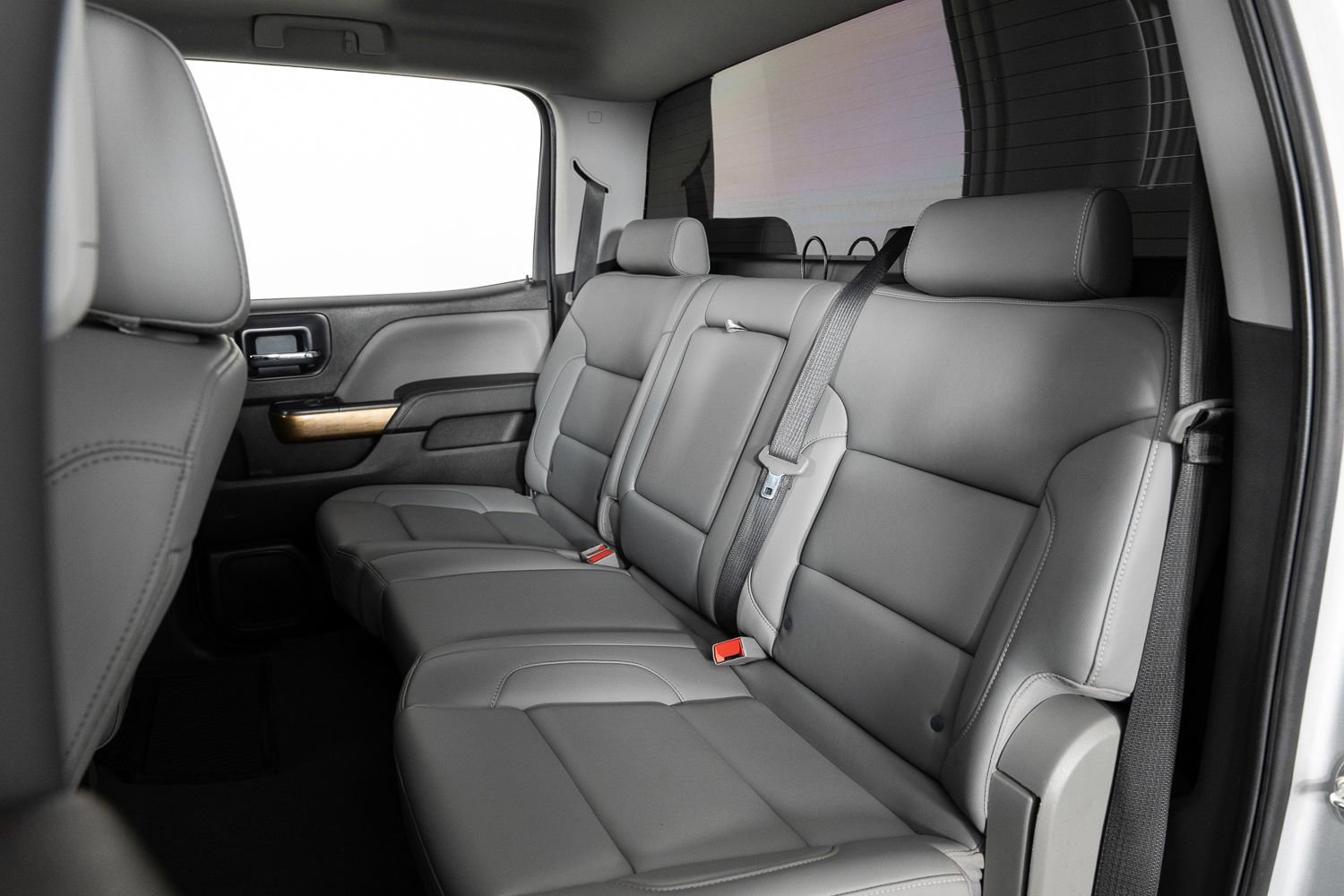 Used 2018 Chevrolet Silverado 1500 LTZ w/ Sport Package image 18