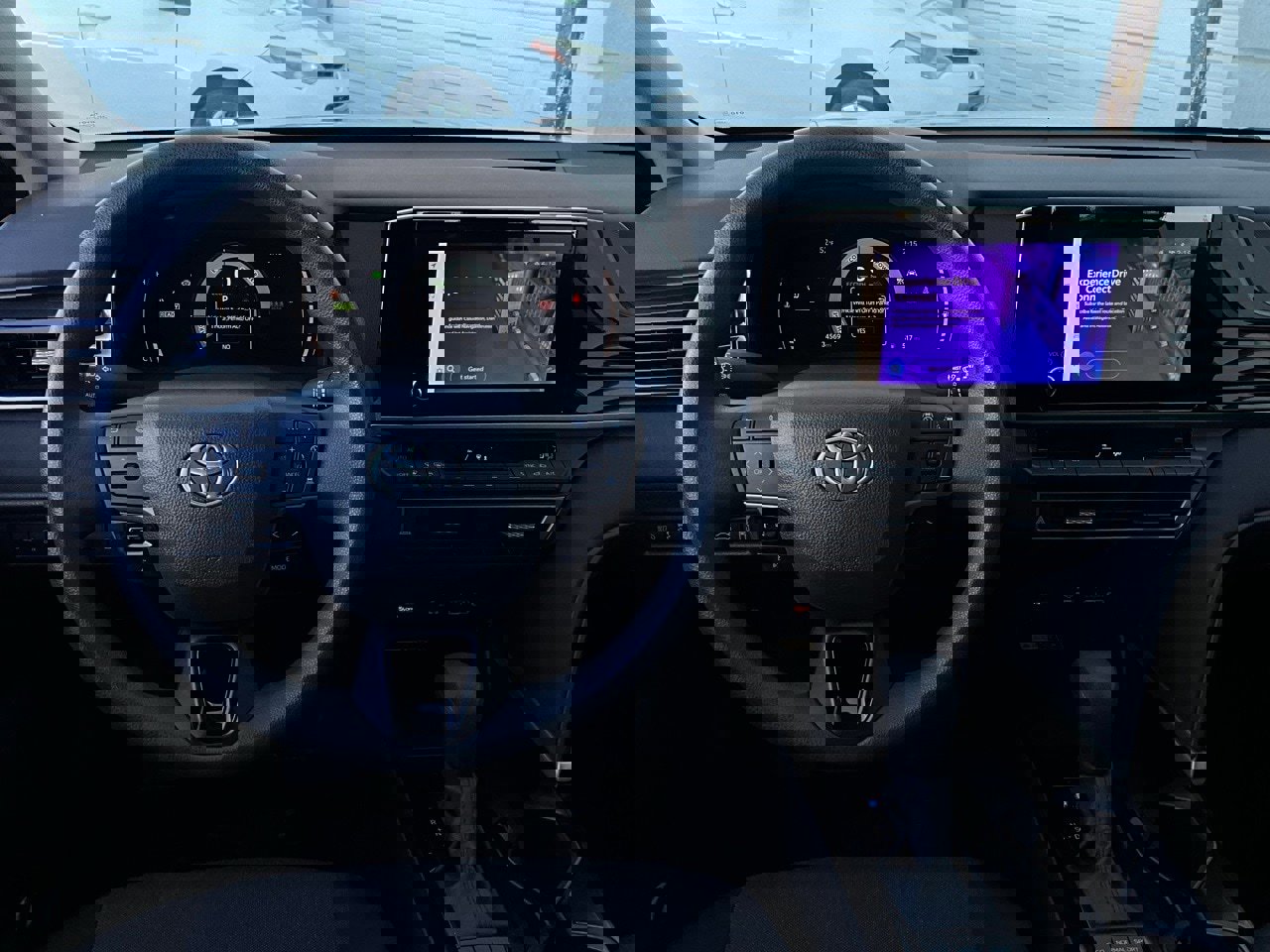 Used 2025 Toyota Camry LE image 13