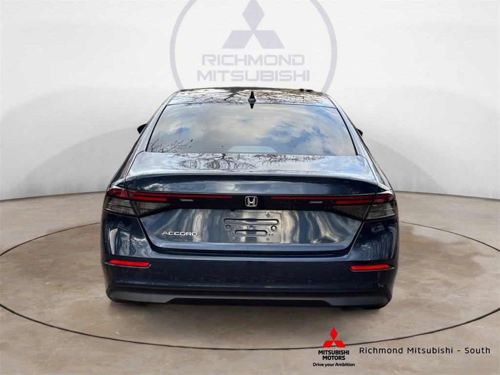 Used 2023 Honda Accord EX image 4