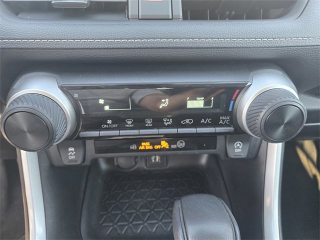 Used 2024 Toyota RAV4 LE image 17