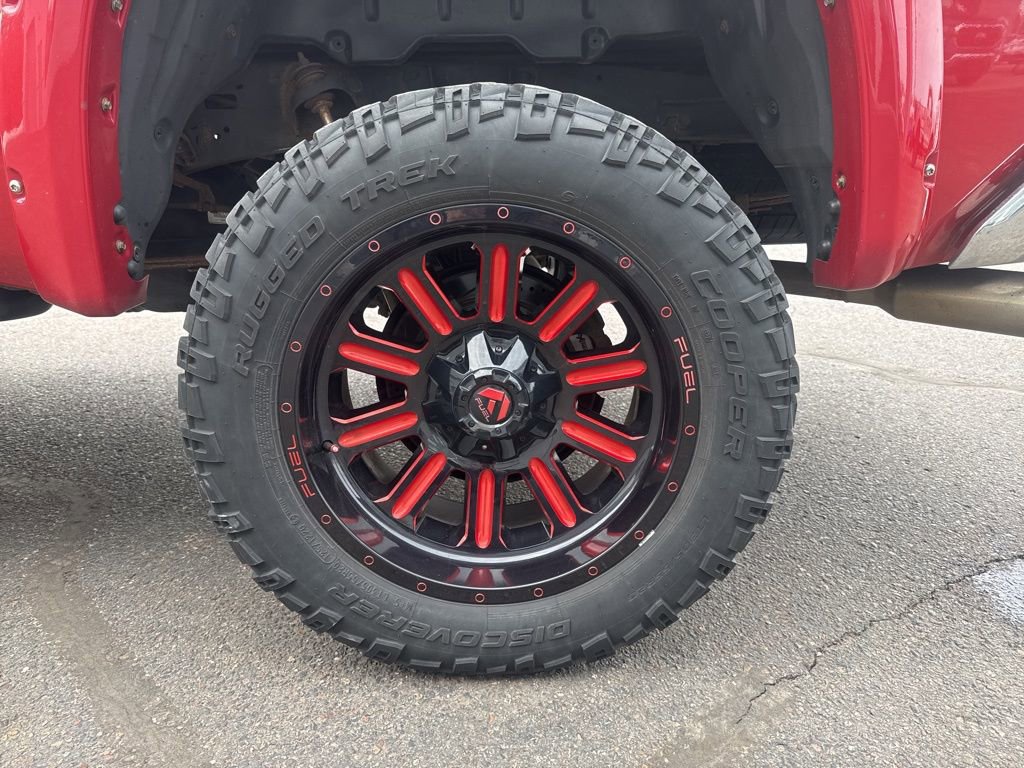 Used 2014 Toyota Tundra Limited w/ Limited Premium Package image 29