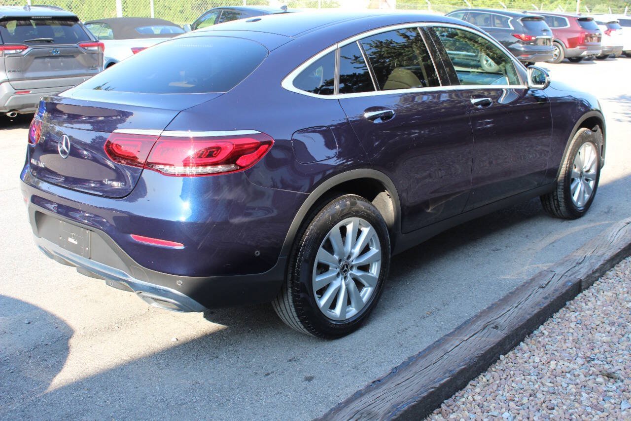 Used 2021 Mercedes-Benz GLC 300 4MATIC Coupe image 6