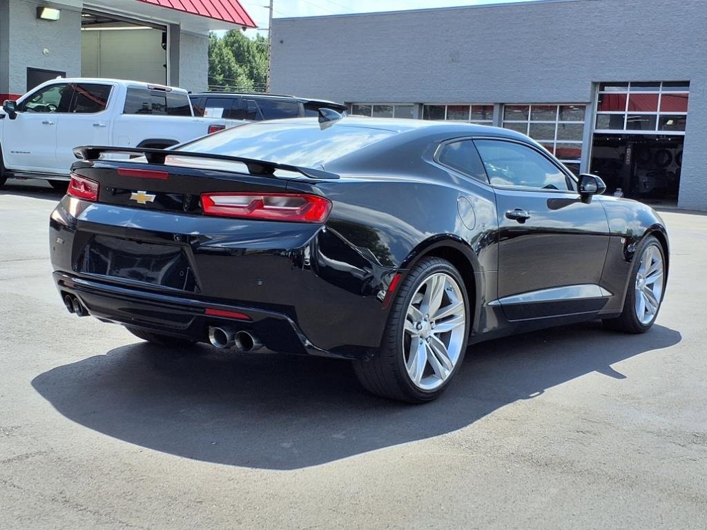 Used 2016 Chevrolet Camaro SS image 5