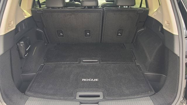 Used 2025 Nissan Rogue Platinum AWD/4WD image 22