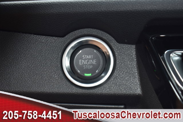 New 2027 Chevrolet Traverse LT w/ LPO, Floor Liner Package FWD image 34