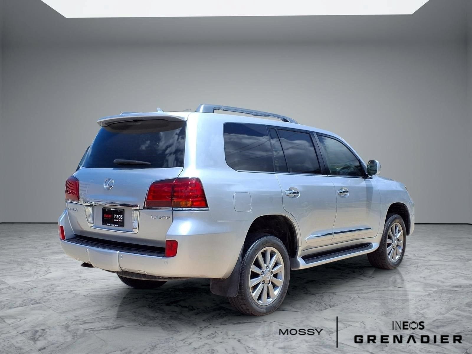 Used 2009 Lexus LX 570 4WD image 7