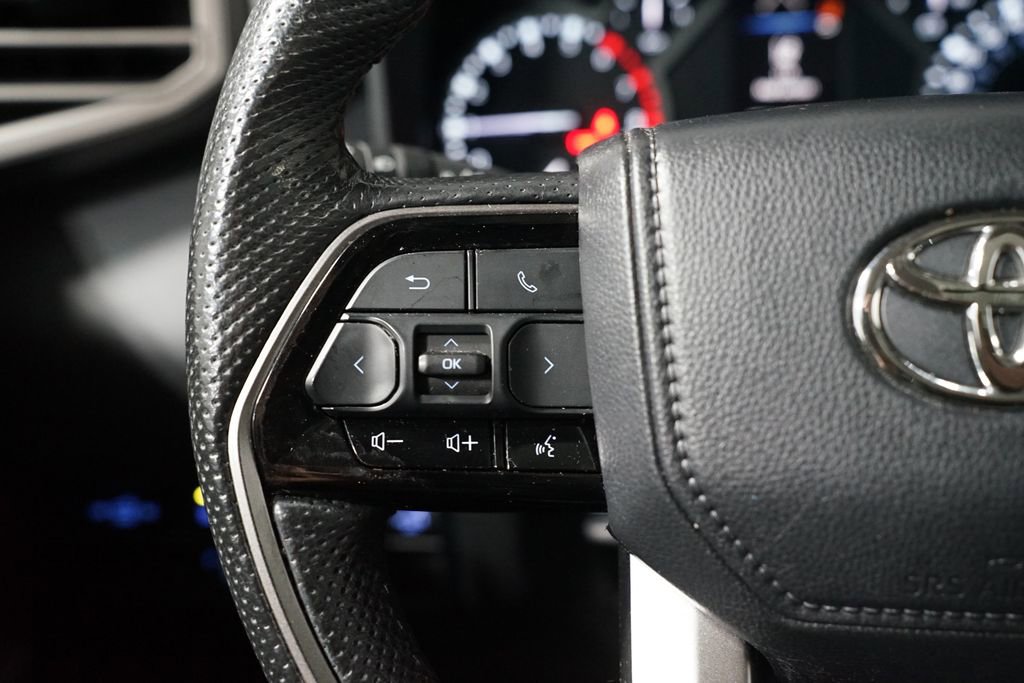 Used 2023 Toyota Tundra Limited w/ Power Package AWD/4WD image 15