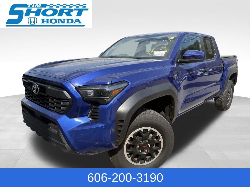 Used 2025 Toyota Tacoma TRD Off-Road image 1