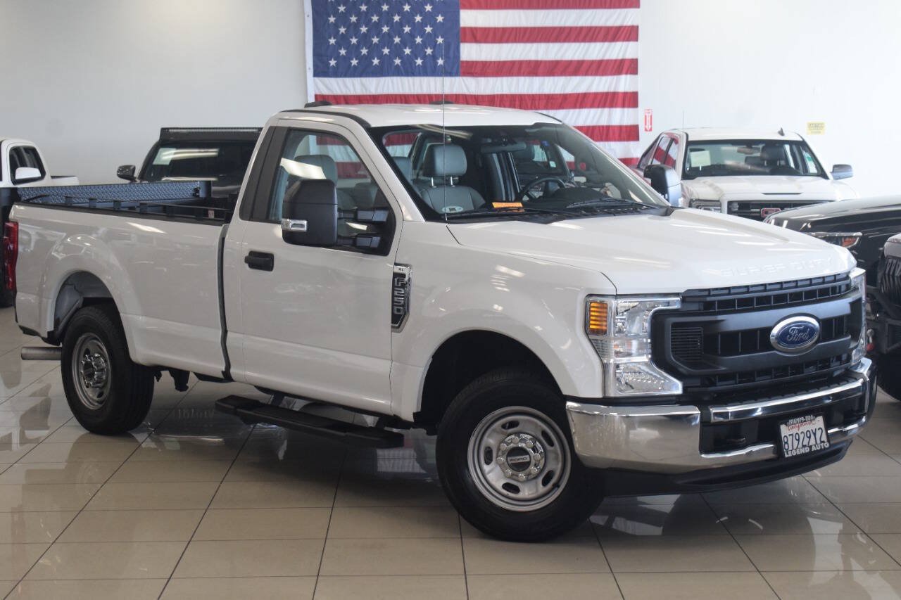 Used 2020 Ford F250 XL w/ Power Equipment Group RWD image 2