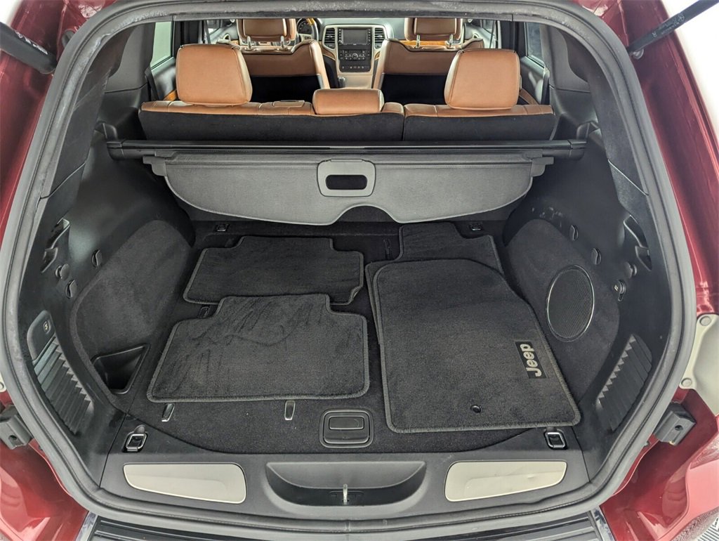 Used 2012 Jeep Grand Cherokee Overland image 18