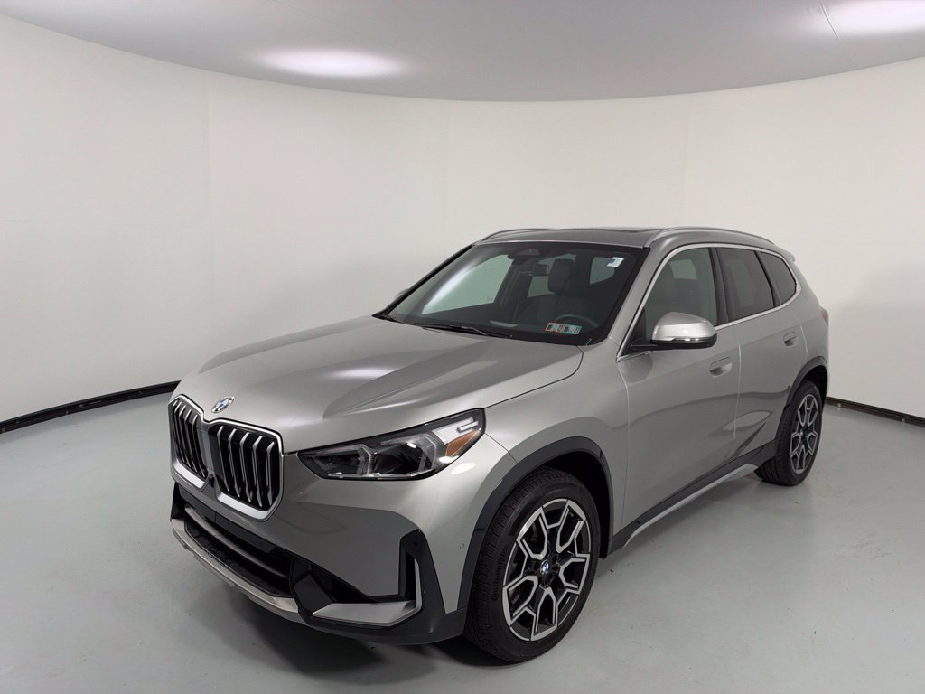 Certified 2026 BMW X1 xDrive28i w/ Technology Package AWD/4WD image 4